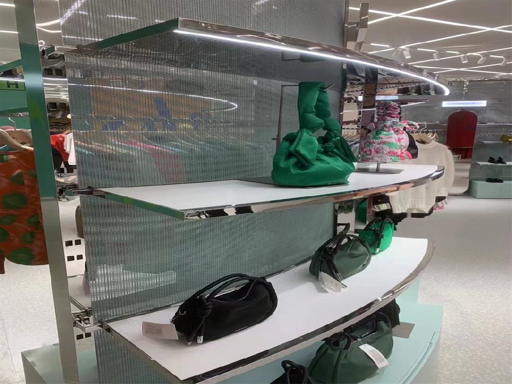 Solid Surfaces for display stand